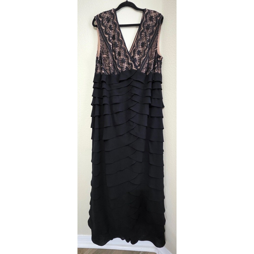 Adrianna Papell 20W Black Nude Lace Tiered Ruffle Maxi Formal Evening Gown Plus - Picture 3 of 10